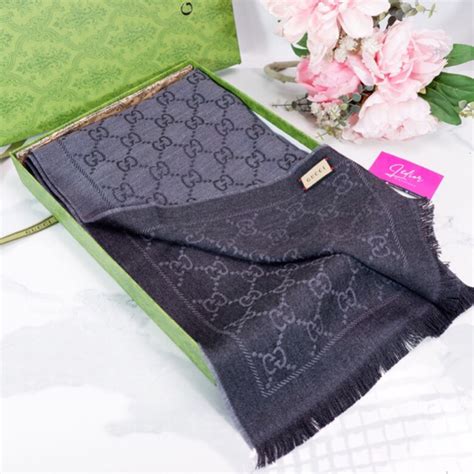 ผ้าพันคอ gucci แท้ ดูยังไง